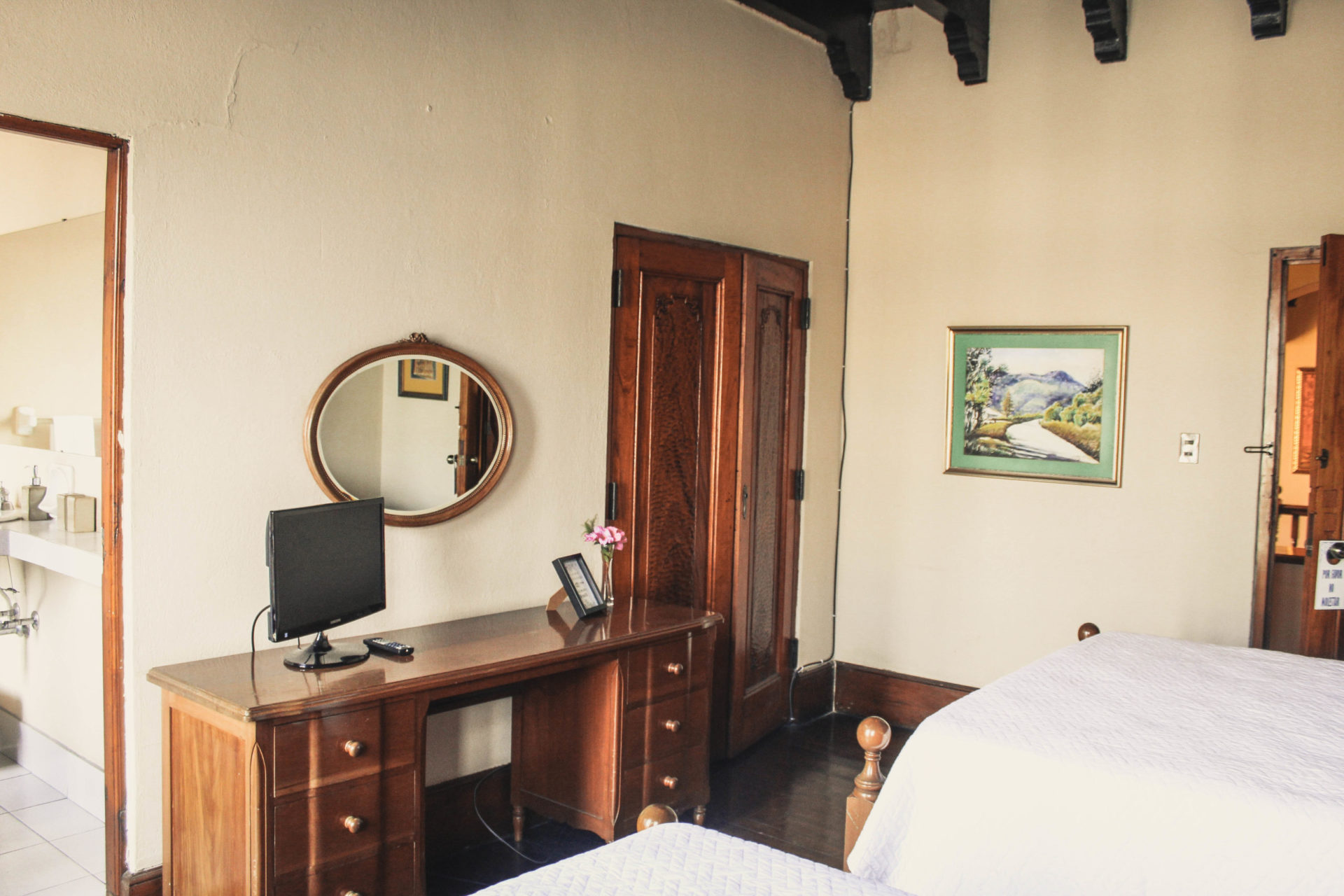 casa carmel guest room